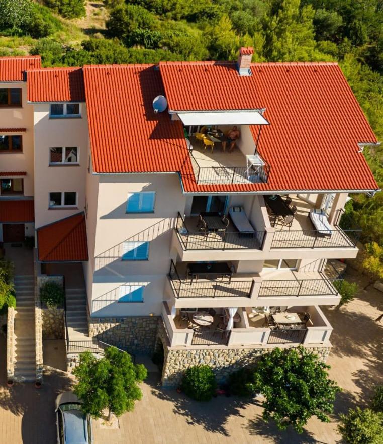 Haus Mit Meerblick Lopar Exteriör bild