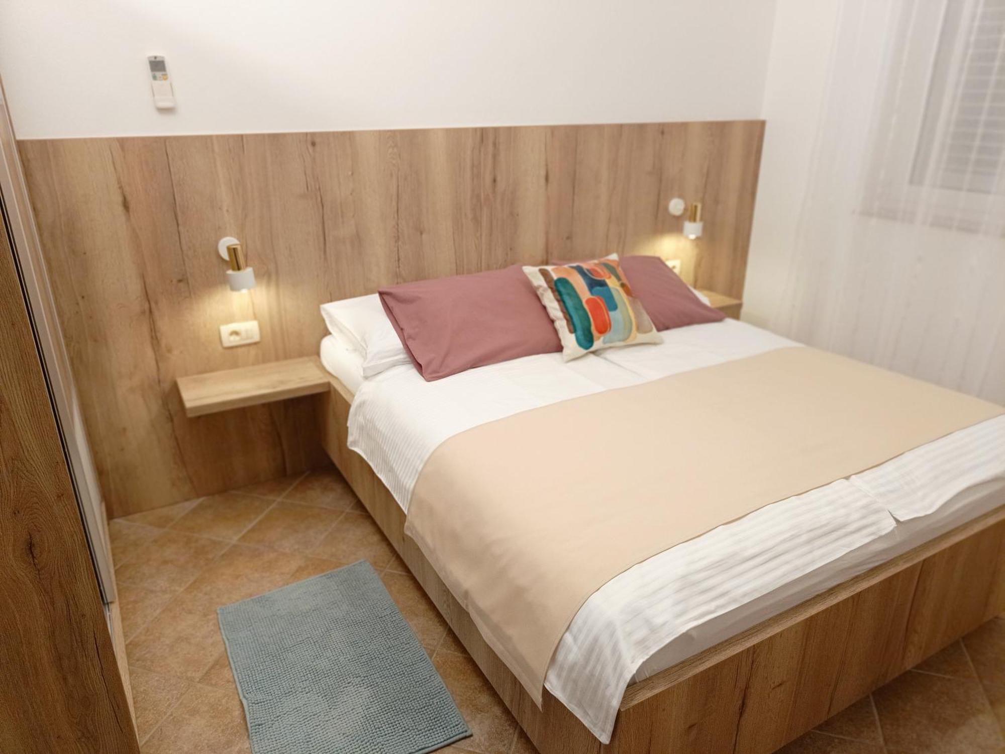 Haus Mit Meerblick Lopar Exteriör bild