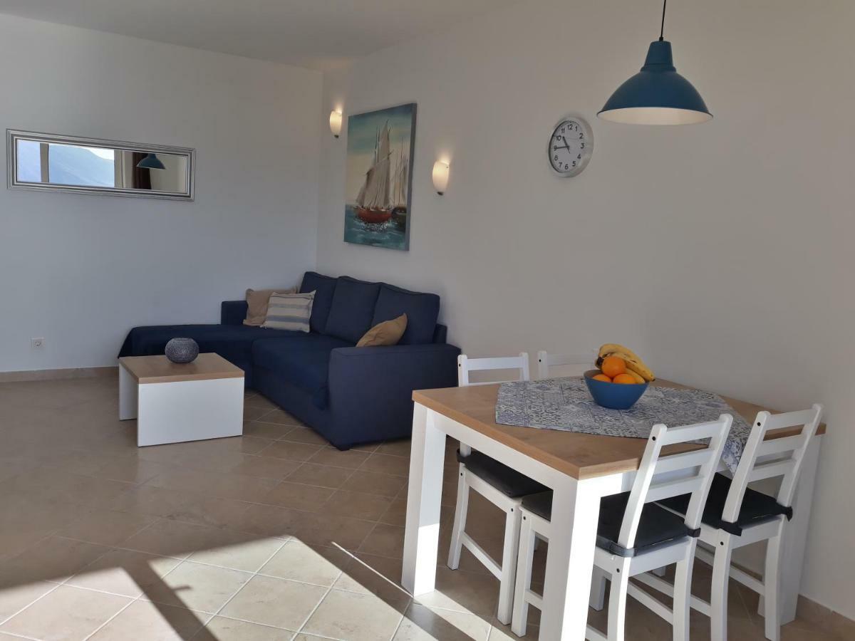 Haus Mit Meerblick Lopar Exteriör bild