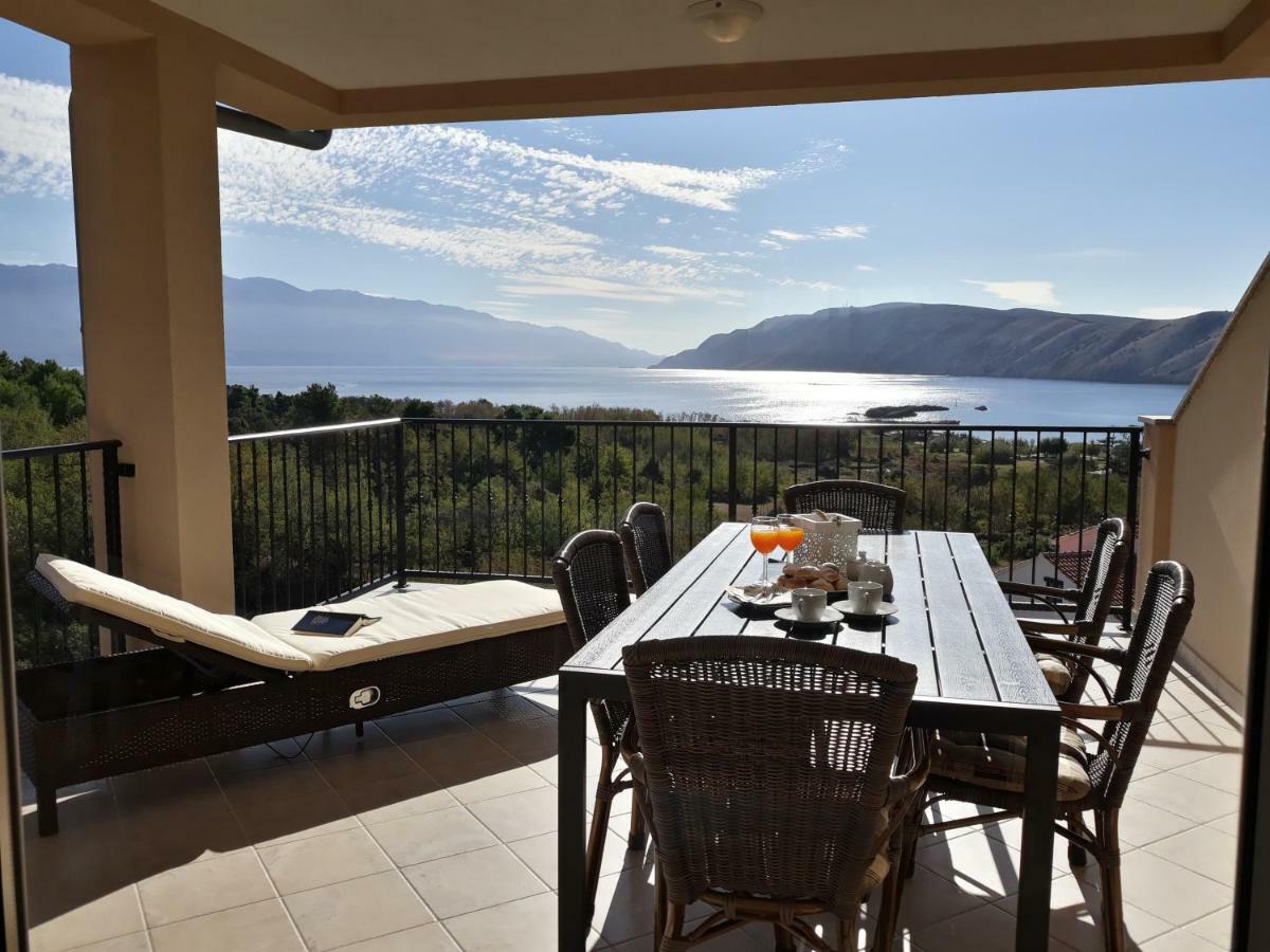 Haus Mit Meerblick Lopar Exteriör bild