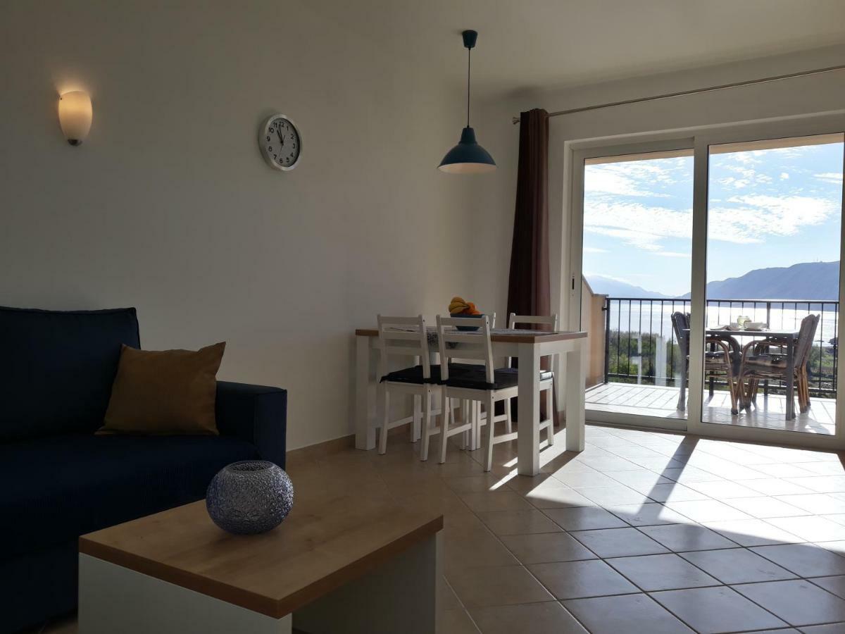 Haus Mit Meerblick Lopar Exteriör bild